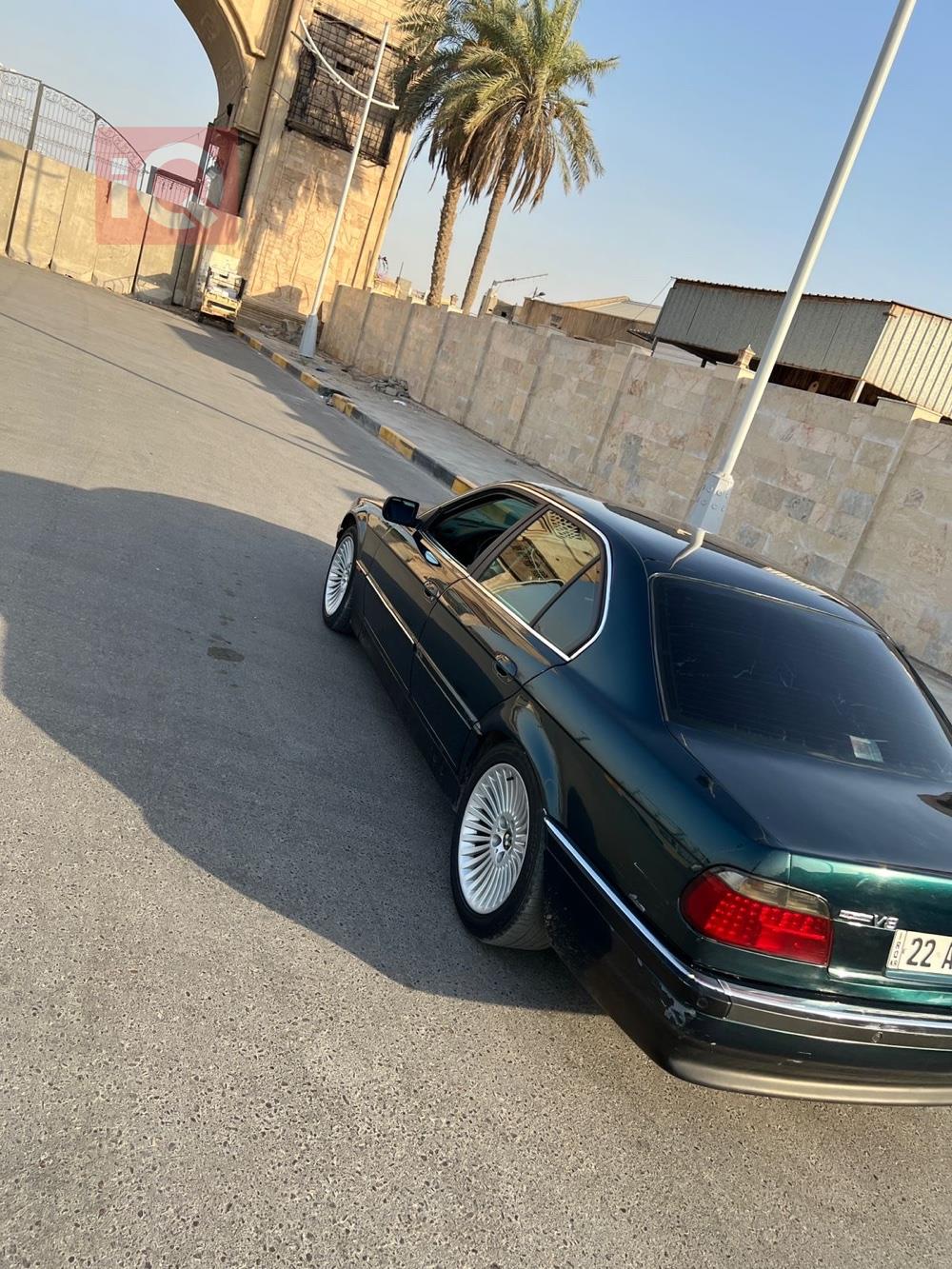 بي ام دبليو الفئة 7